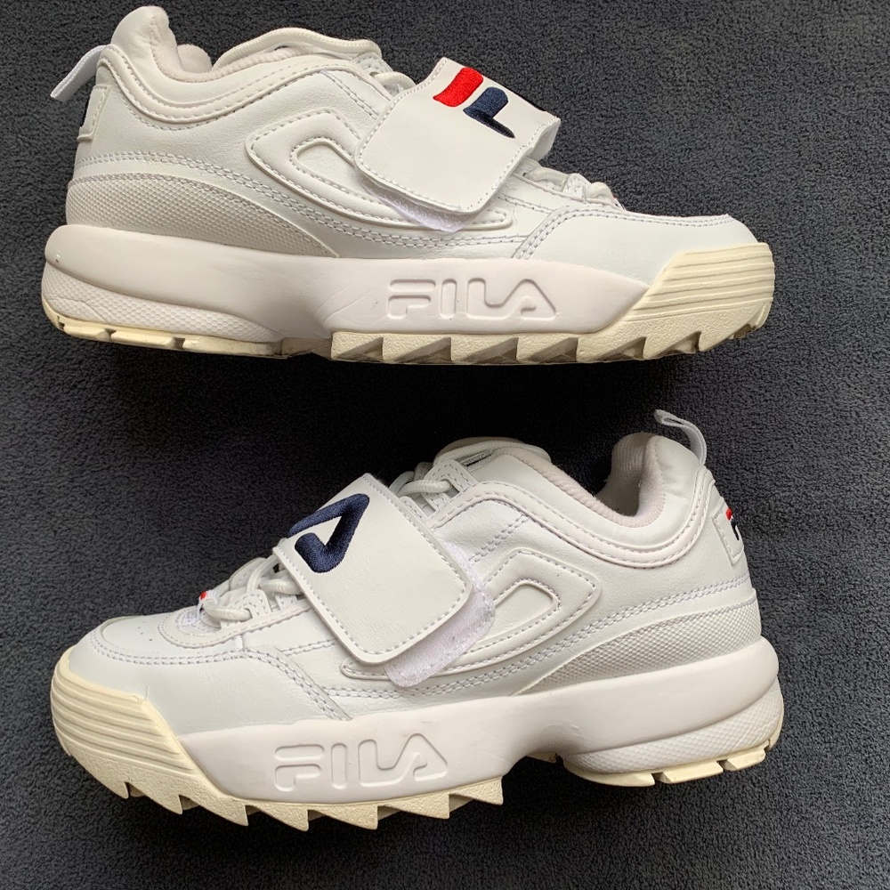 Fila Disruptor II Premium Strap Sneakers – White/Navy/Red – Women’s 7.5 - Picture 2 of 8